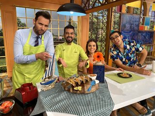 Tabata Jalil feet photo thumbnail