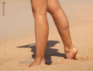 Tabata Jalil feet photo thumbnail