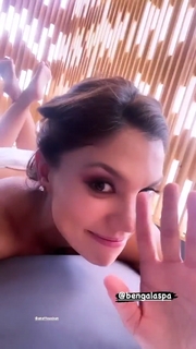 Tabata Jalil feet photo thumbnail