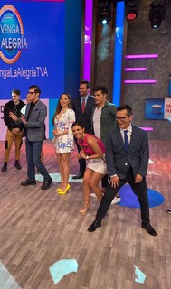 Tabata Jalil feet photo thumbnail