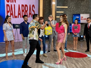 Tabata Jalil feet photo thumbnail