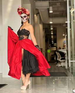 Tabata Jalil feet photo thumbnail