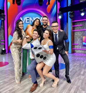 Tabata Jalil feet photo thumbnail