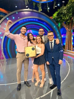 Tabata Jalil feet photo thumbnail