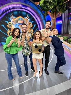 Tabata Jalil feet photo thumbnail