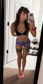 Tabby Sharp feet photo 18