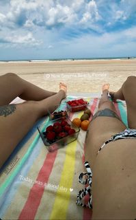 Tabby Sharp feet photo 12