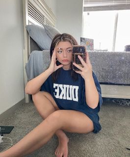 Tabitha Swatosh feet photo 5