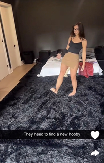 Tabitha Swatosh feet photo 2