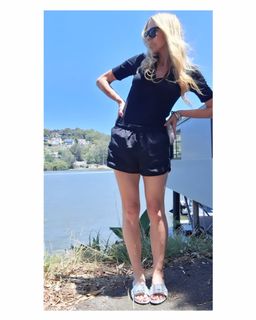 Tabrett Bethell feet photo 8