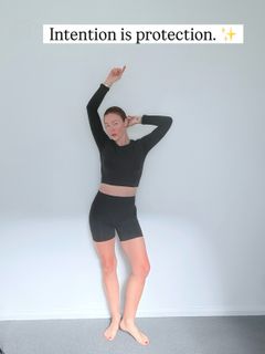 Tabrett Bethell feet photo 1