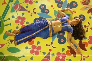 Tabu feet photo thumbnail