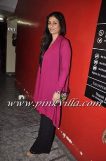 Tabu feet photo thumbnail