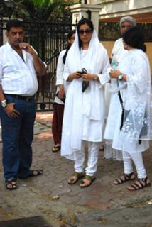Tabu feet photo thumbnail