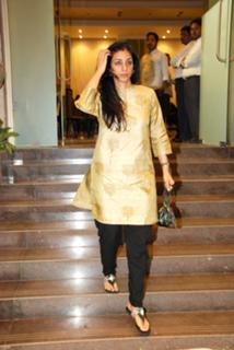 Tabu feet photo thumbnail