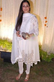 Tabu feet photo thumbnail