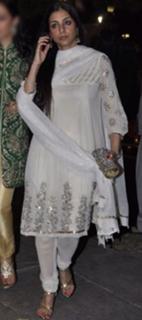 Tabu feet photo thumbnail