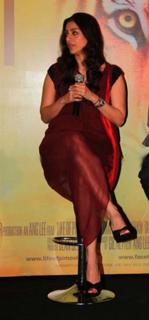 Tabu feet photo thumbnail