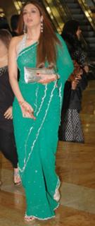 Tabu feet photo thumbnail