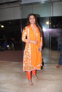 Tabu feet photo thumbnail