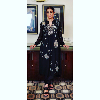 Tabu feet photo thumbnail