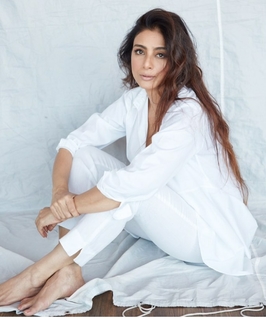 Tabu feet photo thumbnail