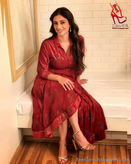 Tabu feet photo thumbnail