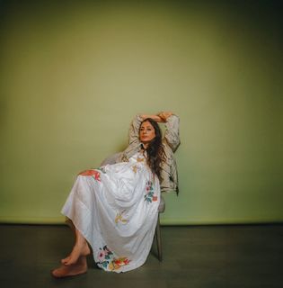 Tabu feet photo thumbnail