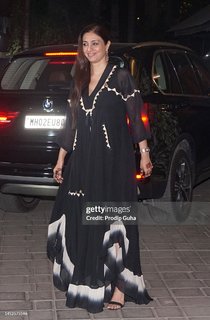 Tabu feet photo thumbnail