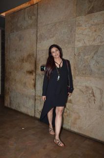 Tabu feet photo thumbnail
