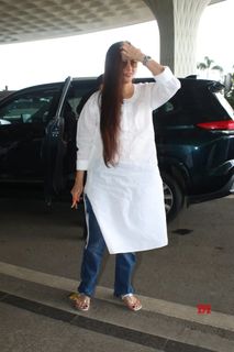 Tabu feet photo thumbnail