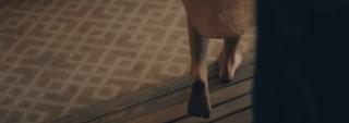 Taeyeon feet photo thumbnail