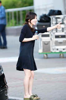 Taeyeon feet photo thumbnail