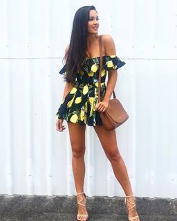Tahan Lew-Fatt feet photo 4