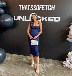 Tahan Lew-Fatt feet photo 5