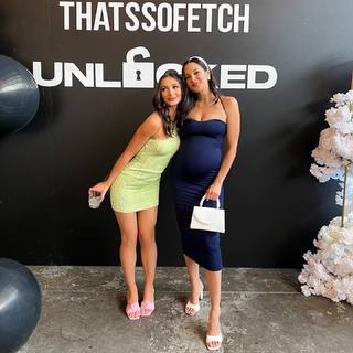 Tahan Lew-Fatt feet photo 4