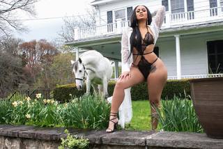 Tahiry Jose feet photo 8