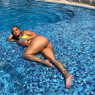 Tahiry Jose feet photo 9