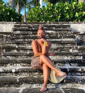 Tahiry Jose feet photo 18