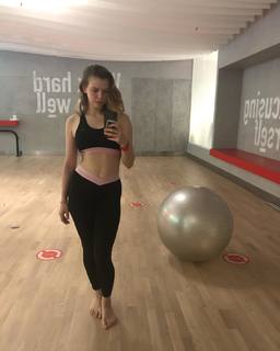 Taisiya Vilkova feet photo 10