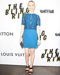 Taissa Farmiga feet photo thumbnail