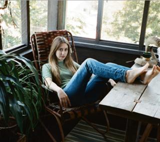 Taissa Farmiga feet photo thumbnail