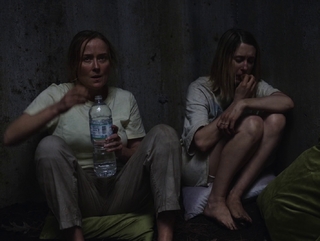 Taissa Farmiga feet photo thumbnail