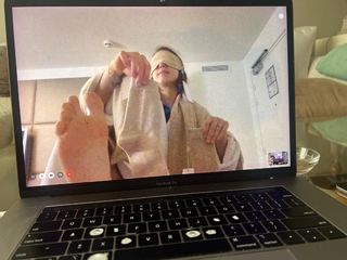 Taissa Farmiga feet photo thumbnail