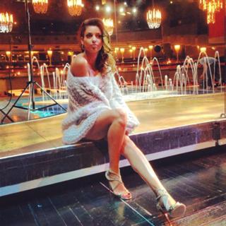 Tal Benyezri feet photo thumbnail