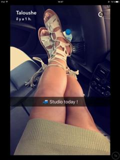 Tal Benyezri feet photo thumbnail