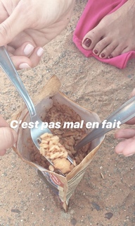 Tal Benyezri feet photo thumbnail
