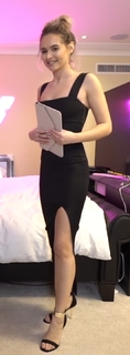 Talia Mar feet photo thumbnail