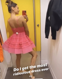 Talia Mar feet photo thumbnail