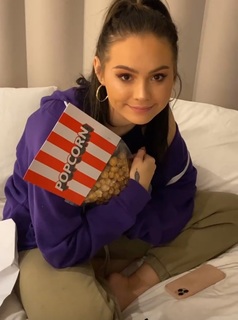 Talia Mar feet photo thumbnail